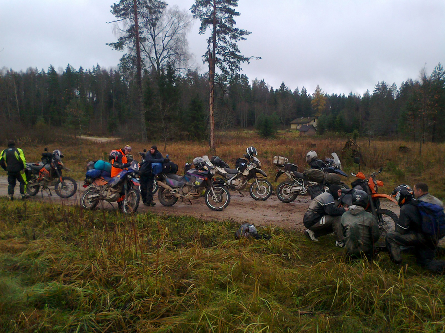 Ele_4days_ride_with_guys_in_autumn