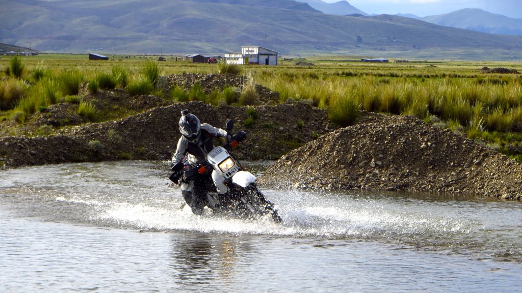 Foto 2. Disfrutando de los ríos- Perú