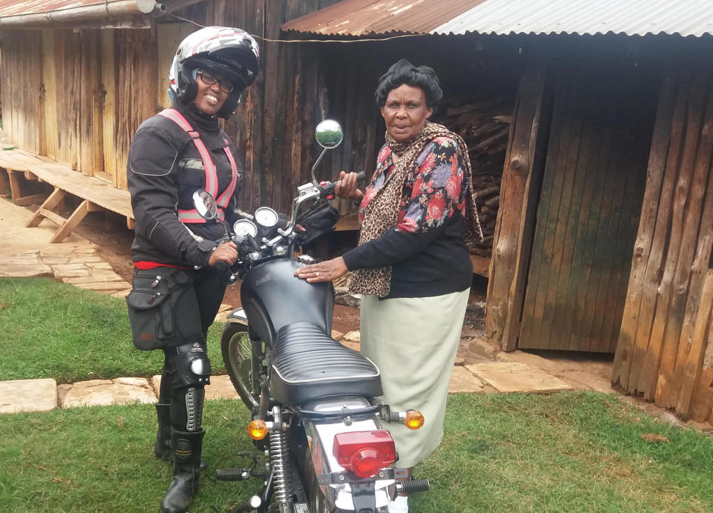 Wamuyu Ndarathi with her mother