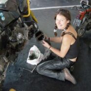 Tiffany_wrenching